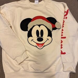 Disneyland Christmas Mickey sweatshirt